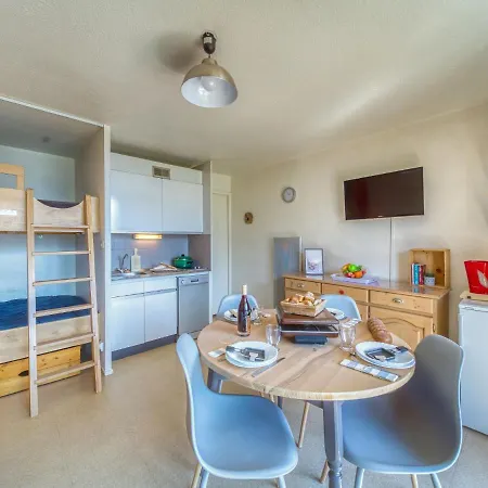 Appartement Vostok Zodiaque-79 By Interhome
